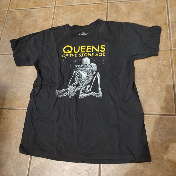 Queens Of The Stone Age Tour Unisex T-Shirt Black Short Sleeve Size Large - Picture 1 of 10